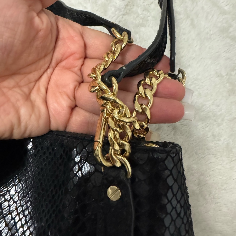 Michael Kors Black and‎ Gold Snake-Pattern Shoulder Bag - Picture 2 of 7